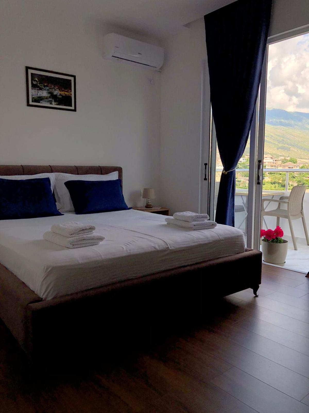 Vladimir Estate Homestay *